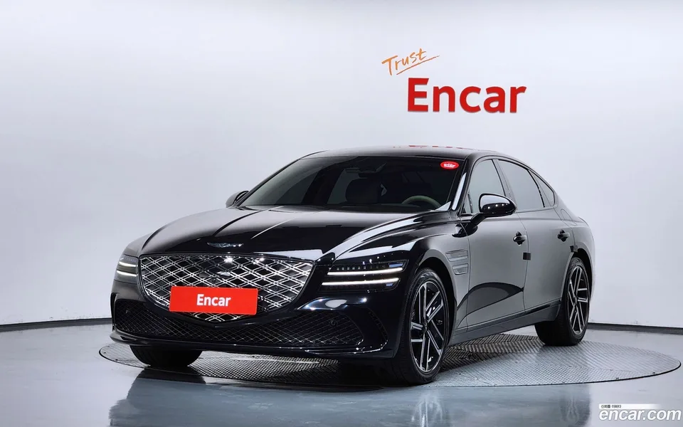 Genesis G80 2.5 AWD 2024 — photo 1, buy with delivery to Moscow