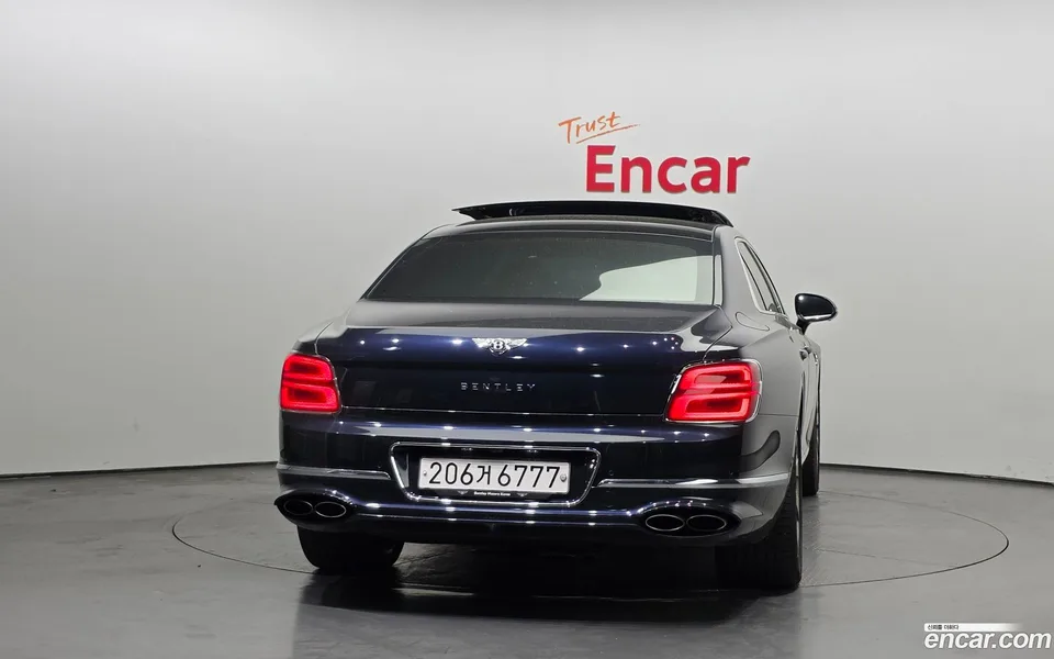 Bentley Flying Spur 4.0 2022 — thumbnail 4