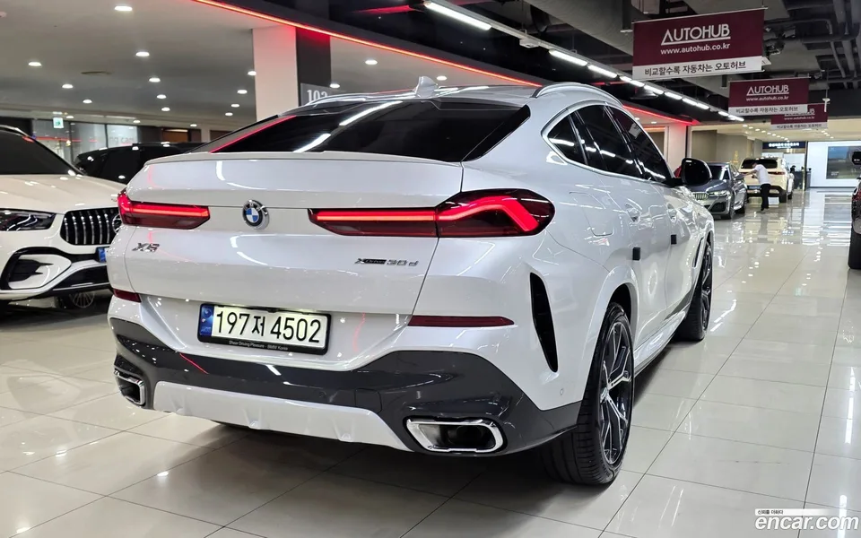 BMW X6 xDrive30d M 2022 — миниатюра 2