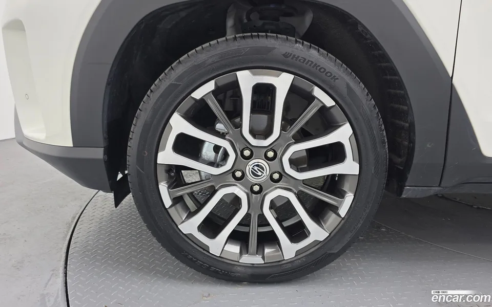 KG Mobility Torres 1.5 2WD 2022 — thumbnail 5