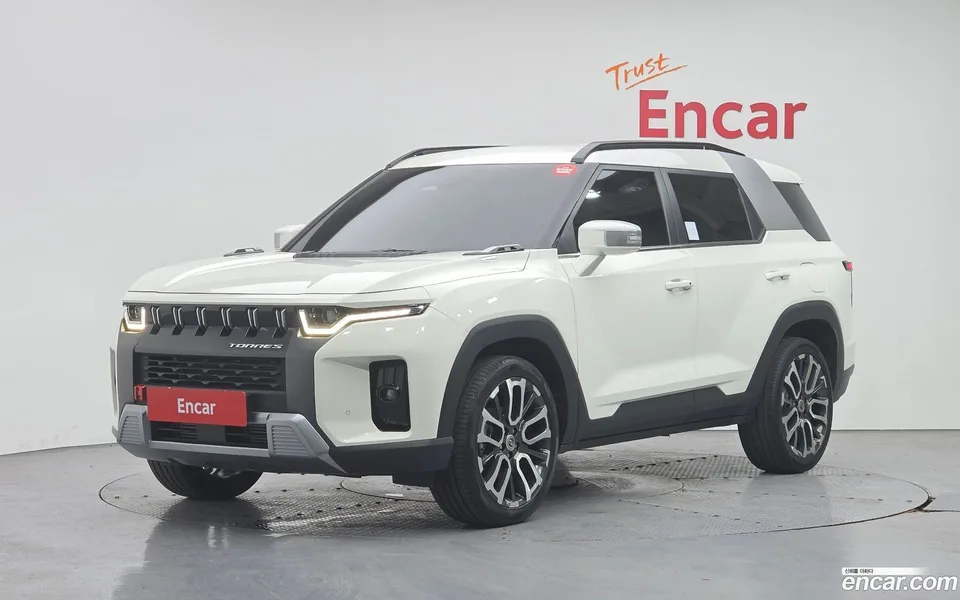 KG Mobility Torres 1.5 2WD 2022 — photo 1, buy with delivery to Moscow