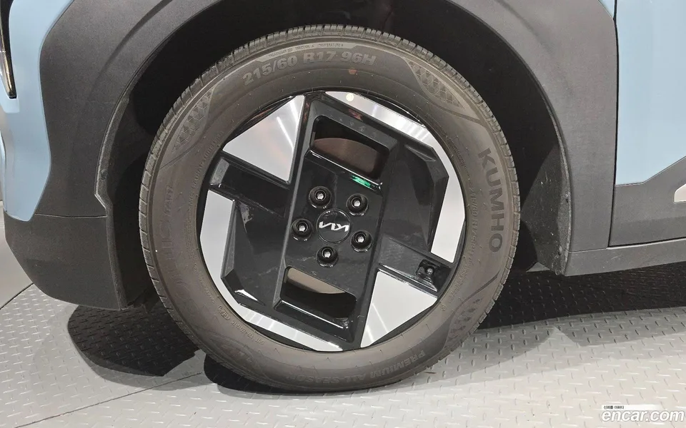 Kia EV3 2WD 2025 — thumbnail 5