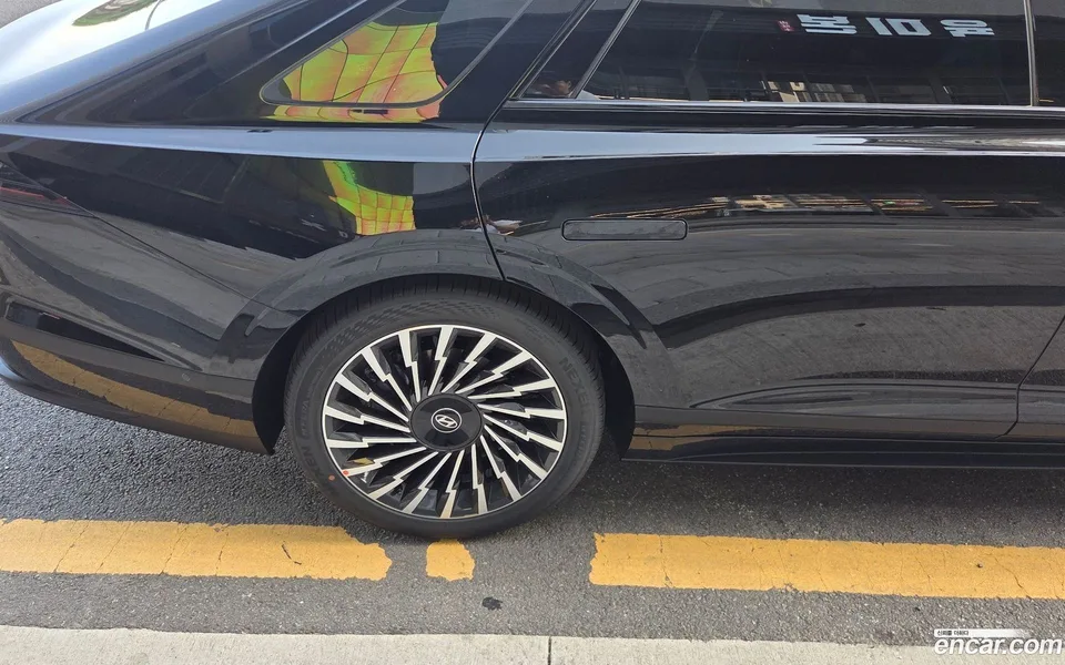 Hyundai Grandeur 2.5 2WD 2026 — thumbnail 2