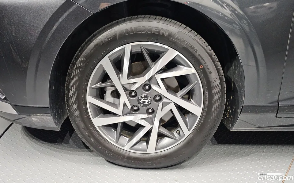 Hyundai Grandeur 2.5 2WD 2025 — thumbnail 5