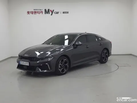 Kia K5 2025