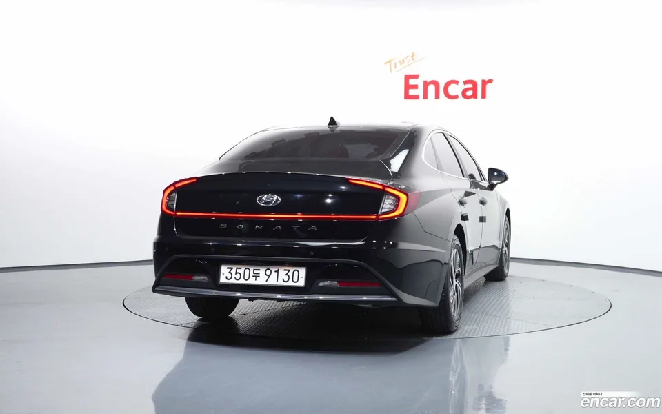 Hyundai Sonata Hybrid 2023 — thumbnail 4