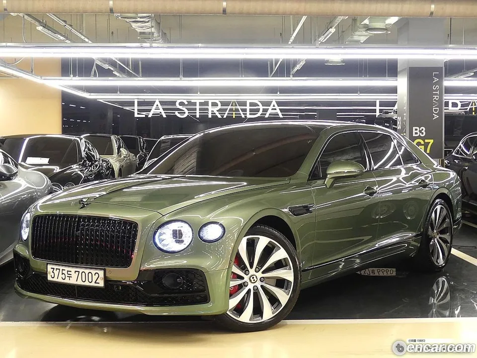Bentley Flying Spur 4.0 2022 — thumbnail 3