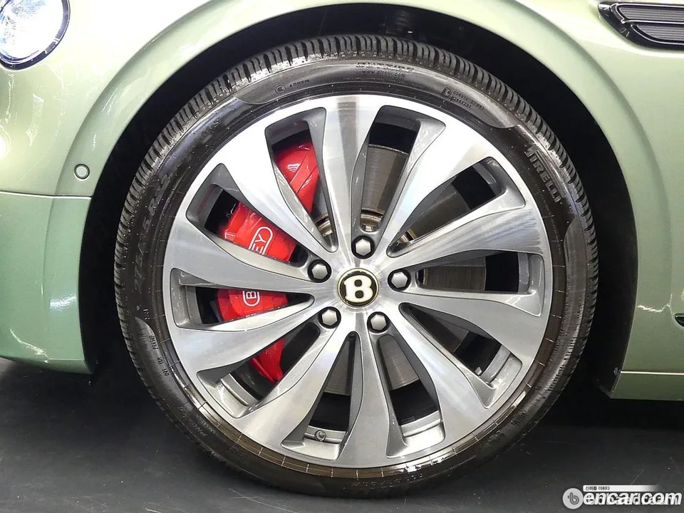 Bentley Flying Spur 4.0 2022 — thumbnail 5
