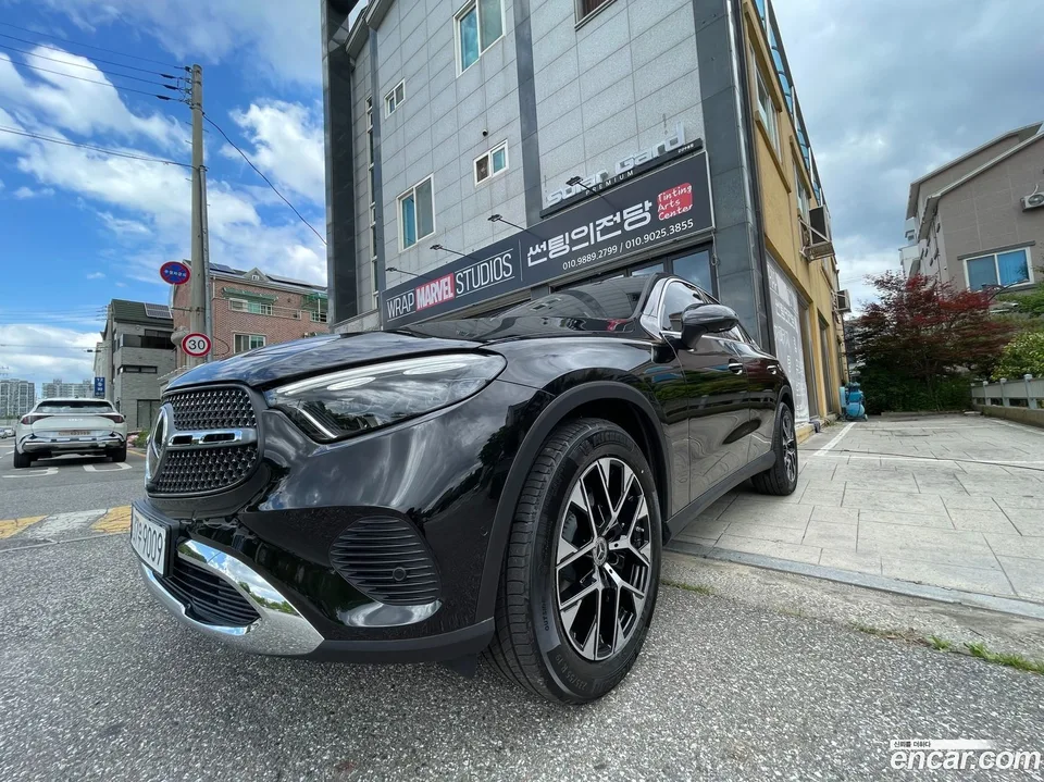 Mercedes-Benz GLC-Class GLC300 4MATIC 2026 — миниатюра 4