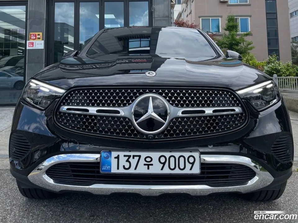 Mercedes-Benz GLC-Class GLC300 4MATIC 2026 — фото 1, купить с доставкой в Москву
