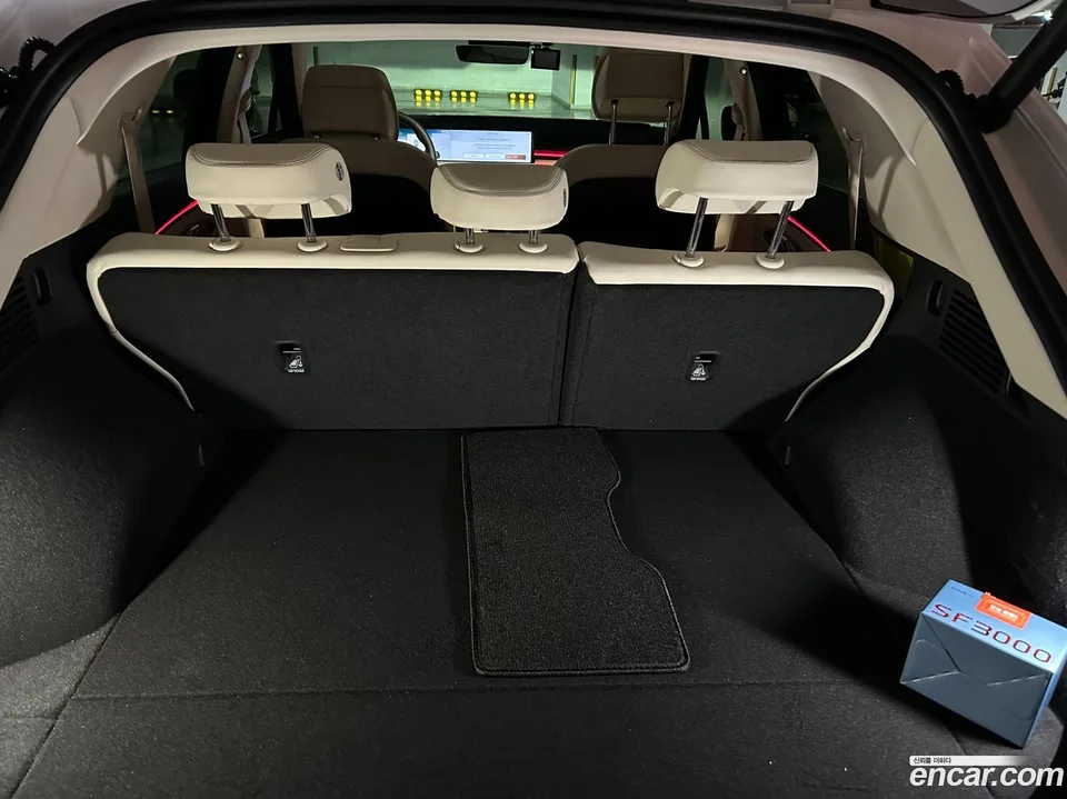 Genesis GV70 2.5T 2WD 2025 — thumbnail 2