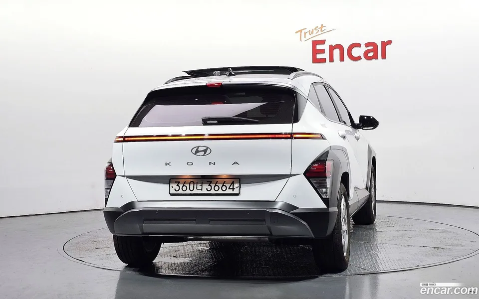 Hyundai Kona Hybrid 2023 — thumbnail 4