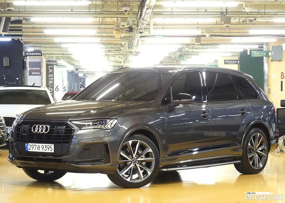 Audi Q7 (4M) 50 TDI 2023 — photo 1, buy with delivery to Moscow