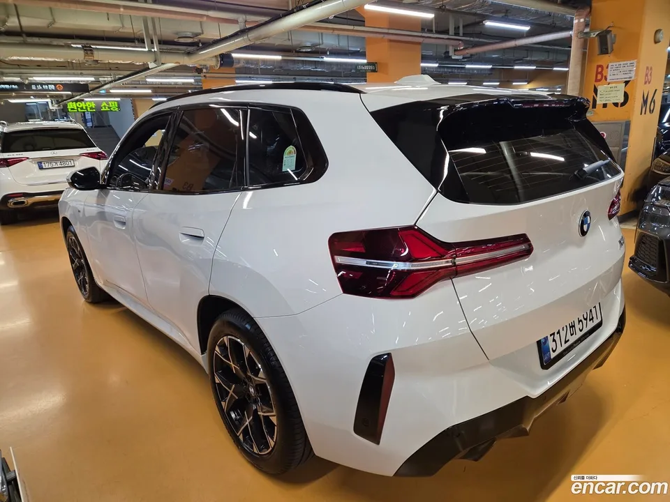 BMW X3 xDrive 20 M 2025 — thumbnail 5