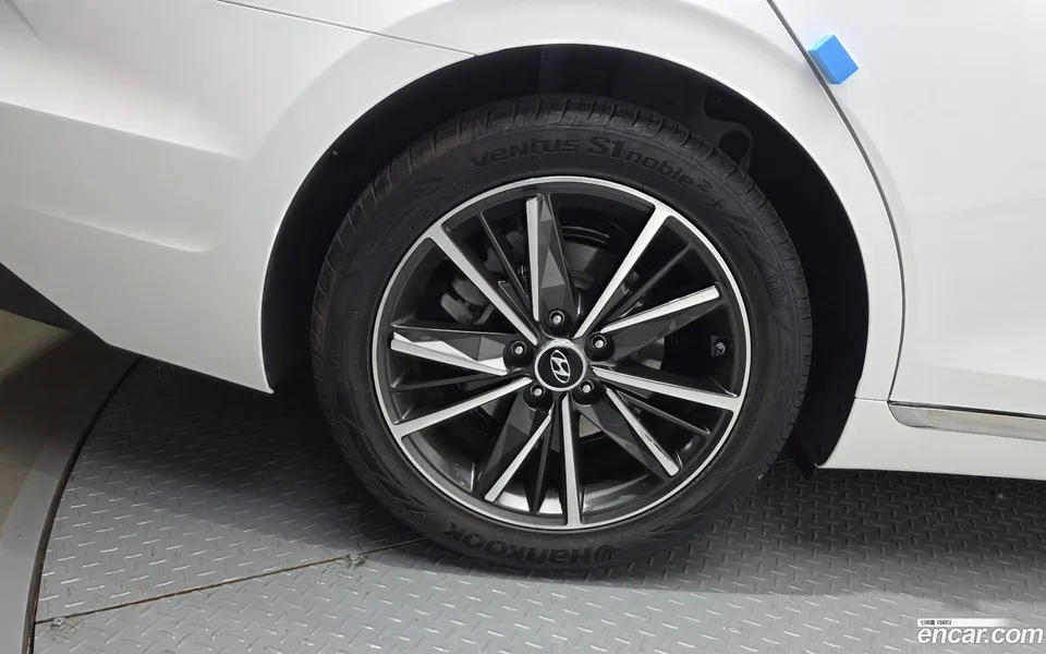 Hyundai Grandeur IG 2.5 2022 — thumbnail 2