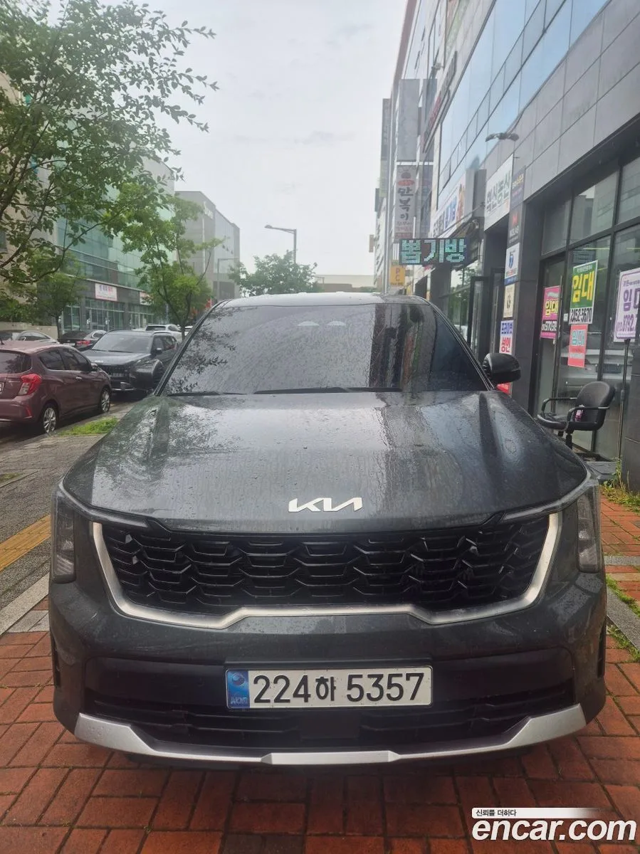 Kia Sorento 2.5T 2WD 2025 — фото 1, купить с доставкой в Москву