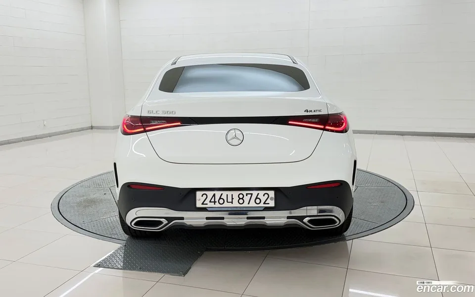 Mercedes-Benz GLC-Class GLC300 4MATIC 2023 — thumbnail 4