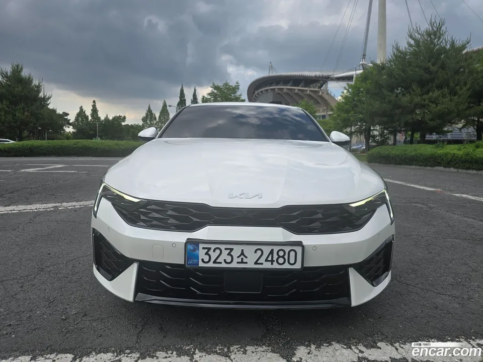 Kia K5 Hybrid 2024 — photo 1, buy with delivery to Moscow
