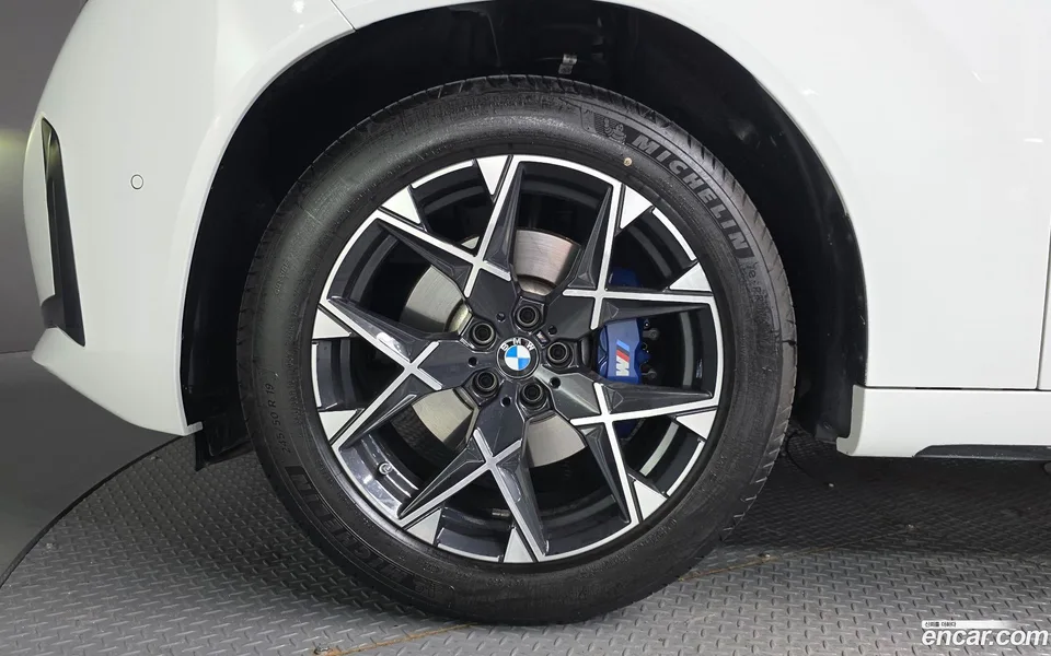 BMW X3 xDrive 20 M 2025 — thumbnail 2