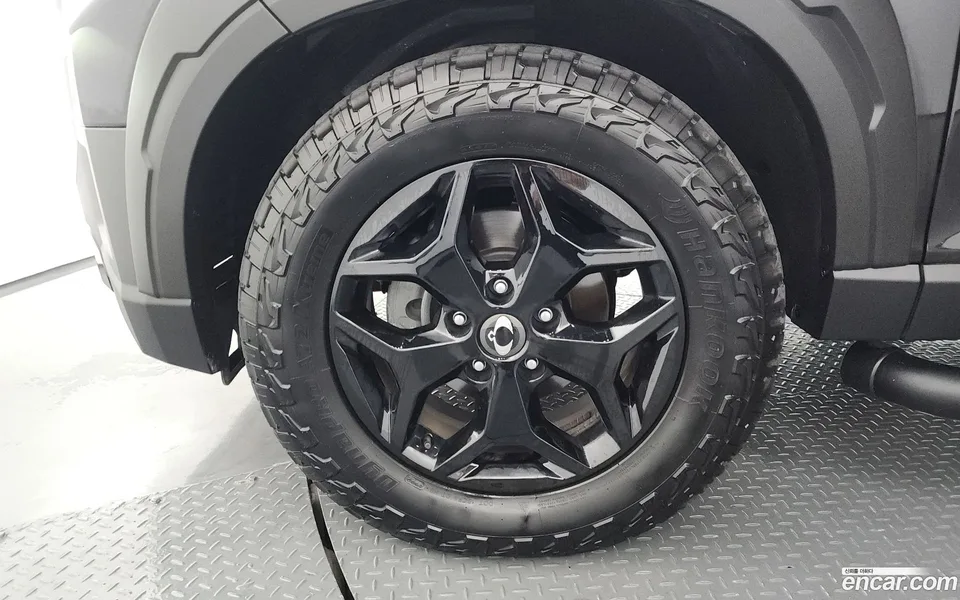 KG Mobility Rexton Sports 2.2 4WD 2023 — thumbnail 2