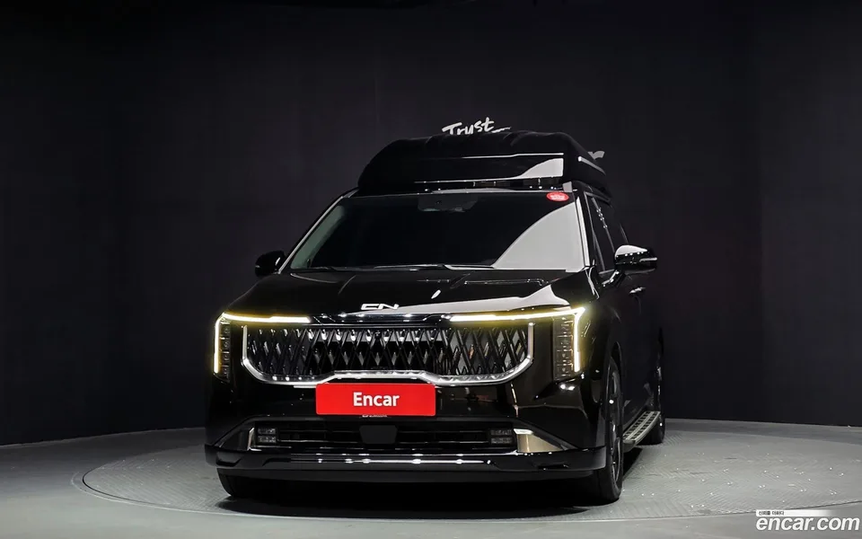 Kia Carnival HEV 7 () 2024 — thumbnail 3