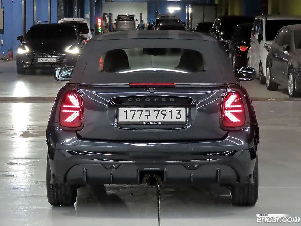 MINI Cooper S Convertible JCW 2025 — thumbnail 4