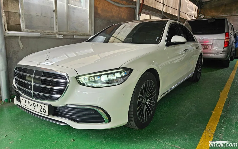 Mercedes-Benz S-Class S350 d 2022 — photo 1, buy with delivery to Moscow