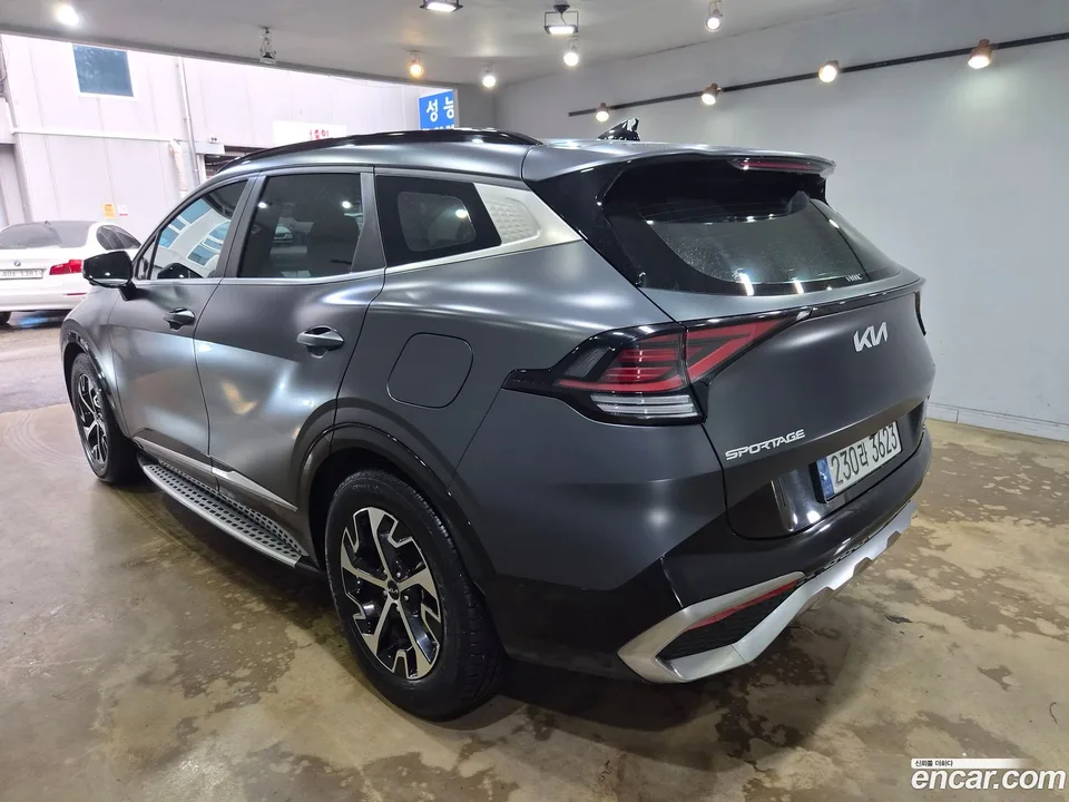 Kia Sportage Hybrid 2WD 2022 — thumbnail 4