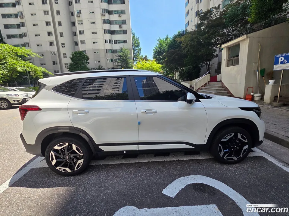 Kia Seltos 2.0 2WD 2025 — миниатюра 2