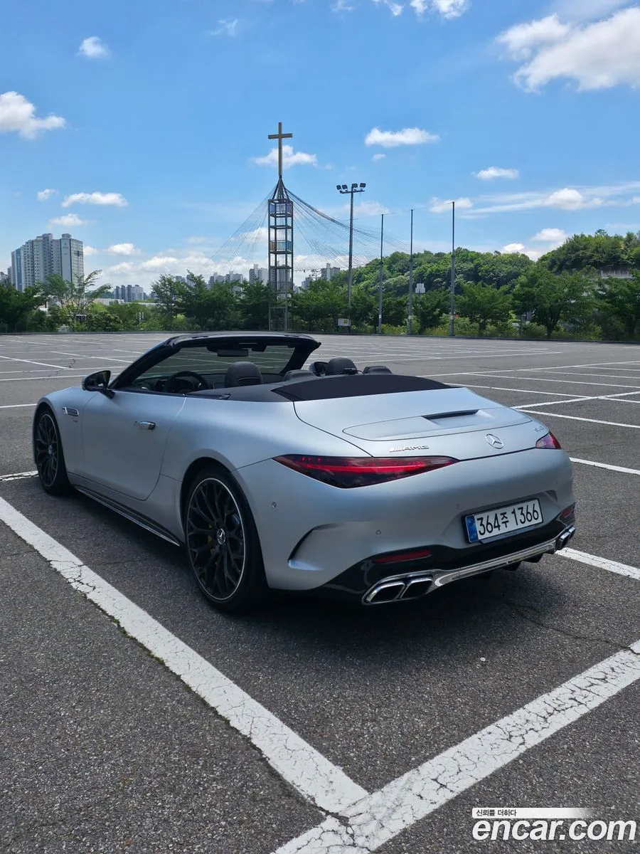 Mercedes-Benz SL-Class AMG SL63 4MATIC+ 2024 — thumbnail 4