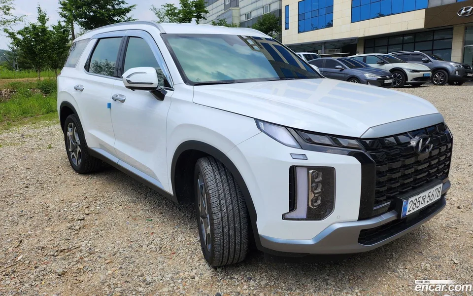 Hyundai Palisade 3.8 2WD 2024 — thumbnail 3