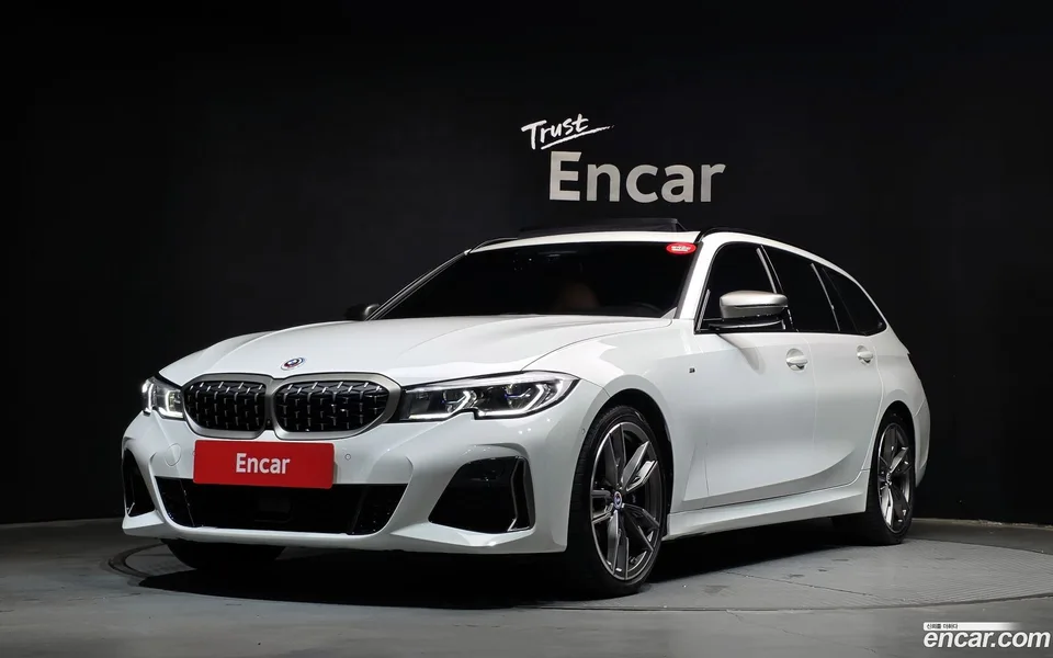 BMW 3 Series M340i xDrive 2022 — photo 1, buy with delivery to Moscow
