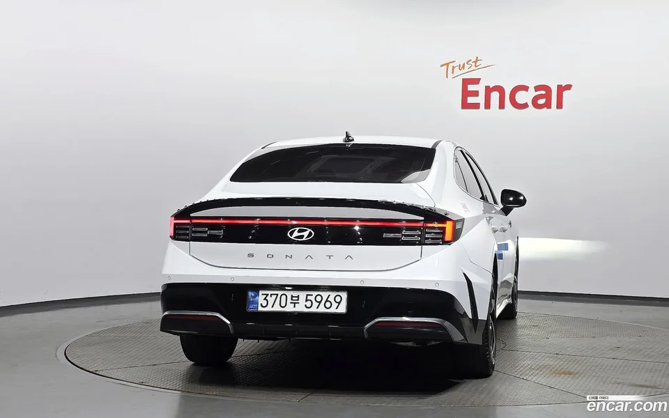 Hyundai Sonata The Edge 1.6 2023 — миниатюра 4