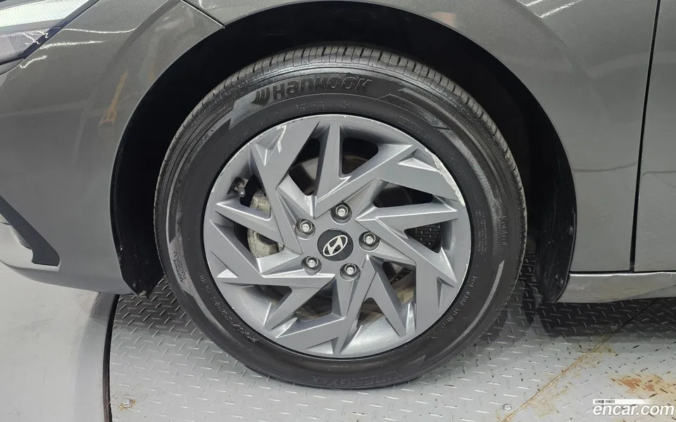Hyundai Avante CN7 1.6 2024 — thumbnail 2