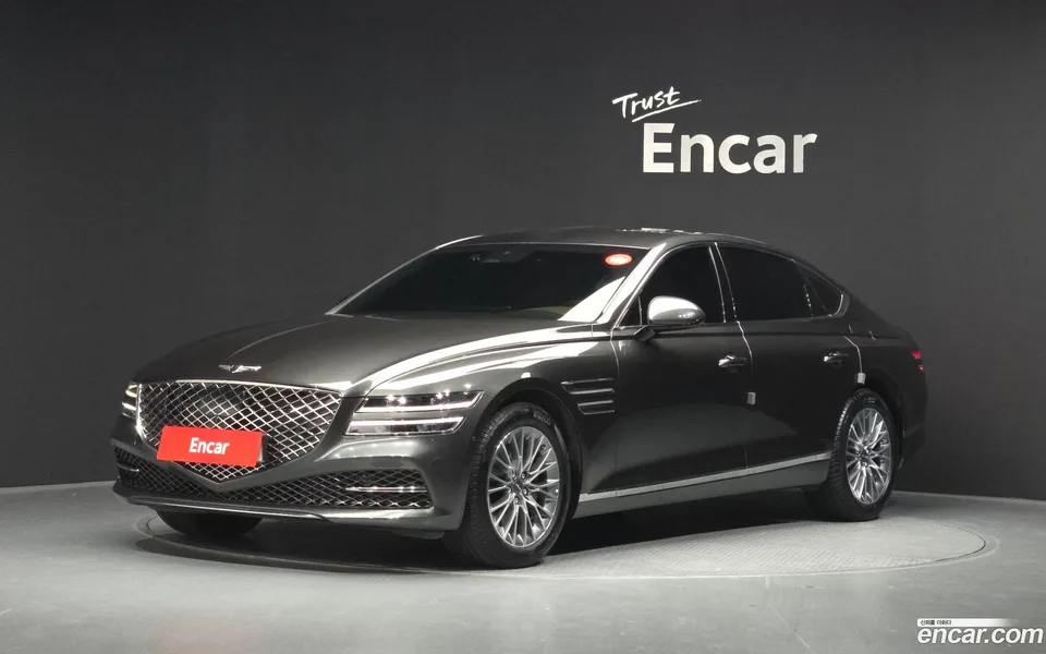 Genesis G80 2.5 2WD 2023 — photo 1, buy with delivery to Moscow