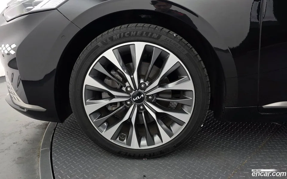 Kia K8 2.5 2WD 2022 — thumbnail 2