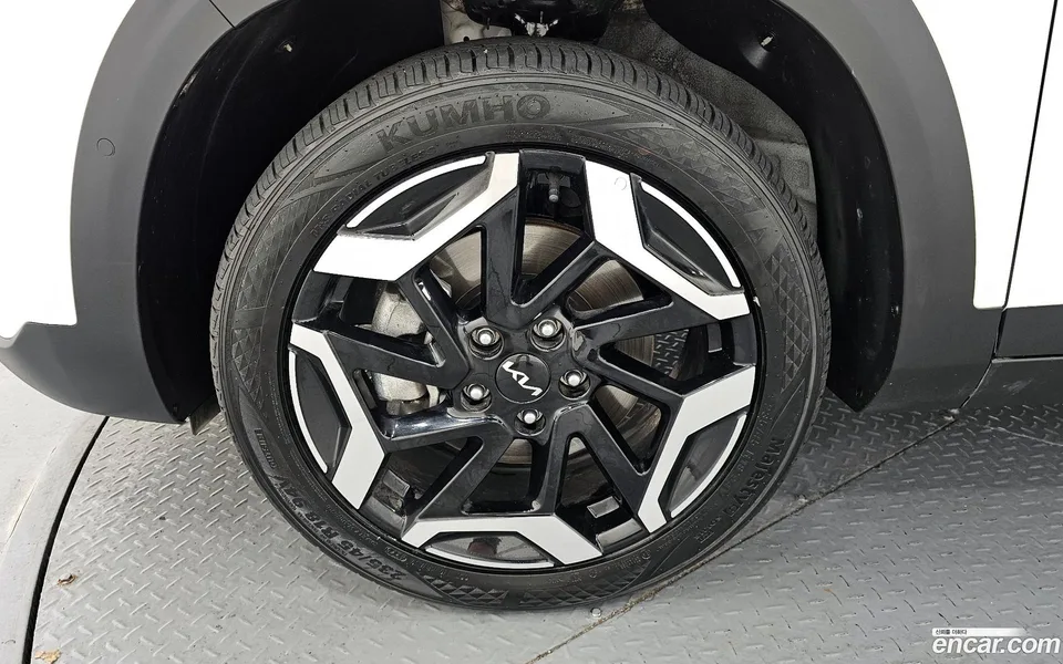 Kia Seltos 1.6 4WD 2025 — миниатюра 2