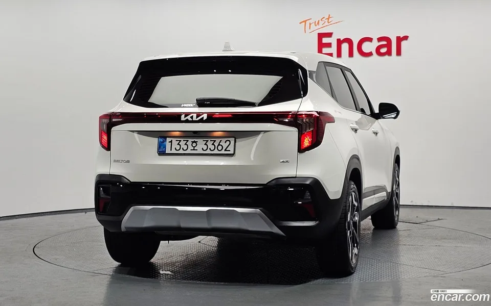 Kia Seltos 1.6 4WD 2025 — миниатюра 4