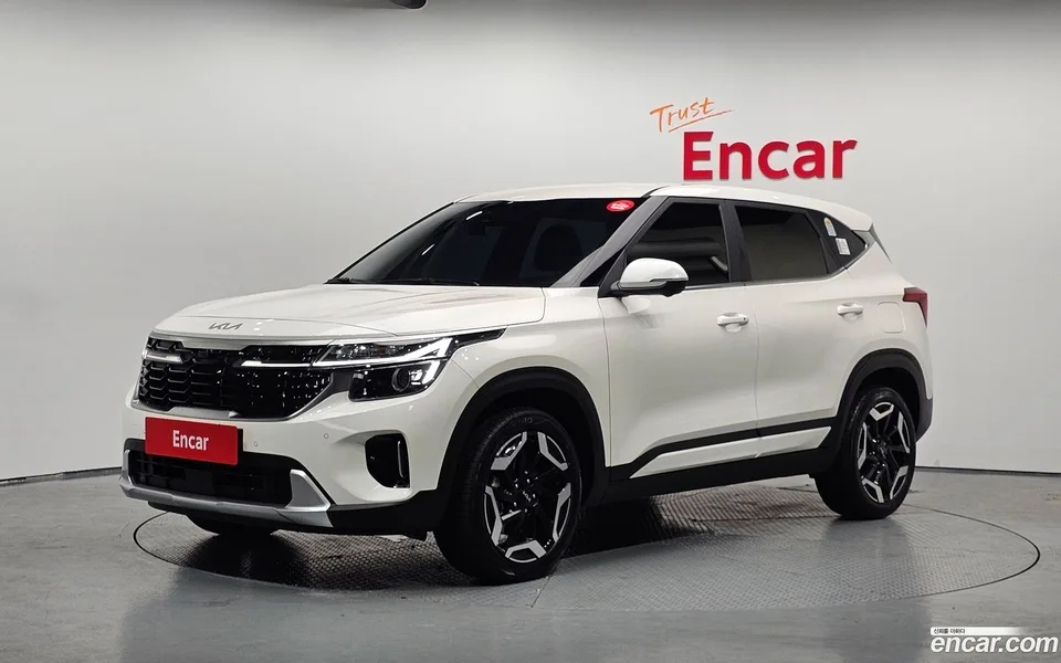 Kia Seltos 1.6 4WD 2025 — фото 1, купить с доставкой в Москву