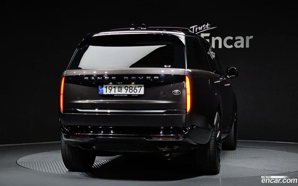 Land Rover Range Rover P530 AB LWB 2023 — thumbnail 4