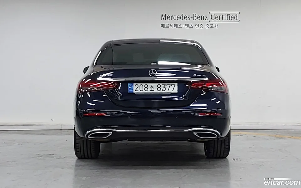 Mercedes-Benz E-Class E350 4MATIC 2022 — thumbnail 4