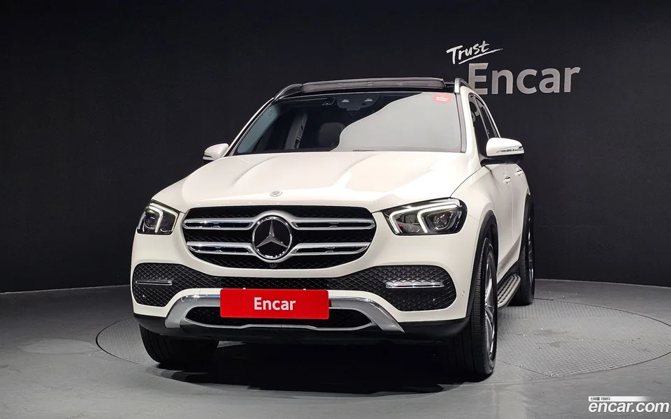 Mercedes-Benz GLE-Class GLE300d 4MATIC 2022 — миниатюра 3