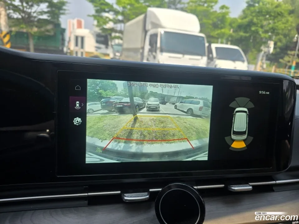 Kia Carnival 9 2023 — thumbnail 2