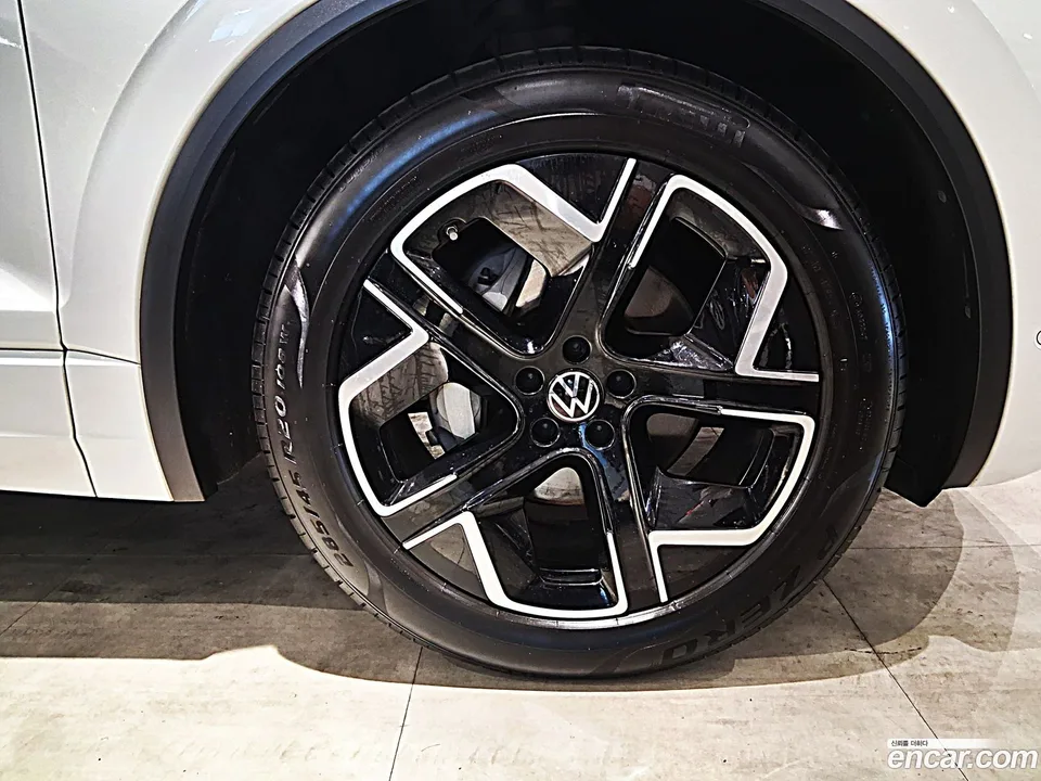 Volkswagen Touareg 3.0 TDI 2024 — thumbnail 5