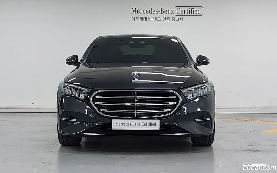 Mercedes-Benz E-Class E220d 4MATIC 2024 — thumbnail 3