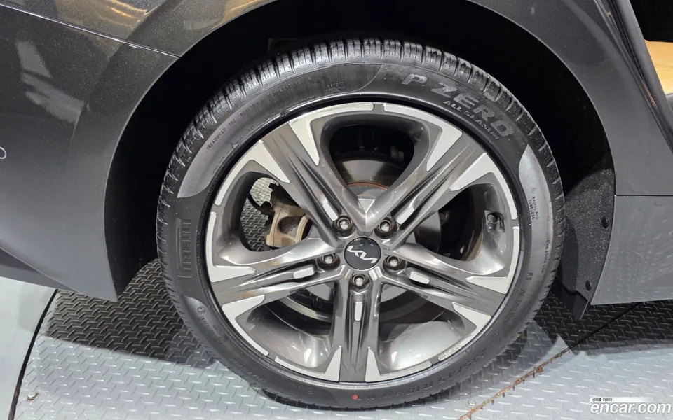 Kia K5 2.0 2023 — миниатюра 5