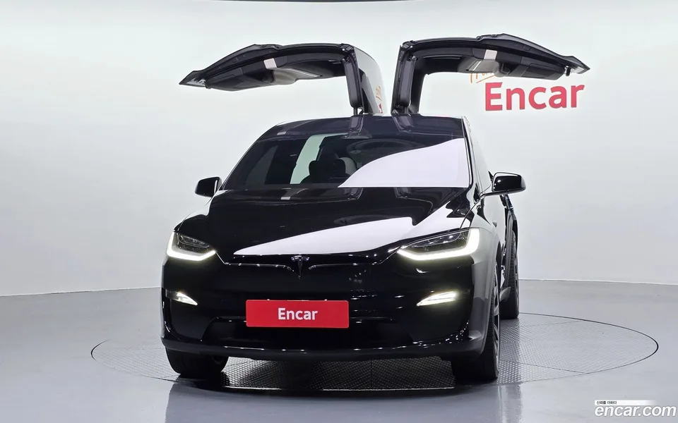 Tesla Model X AWD 2023 — thumbnail 3