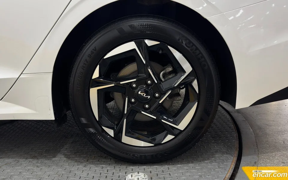 Kia K5 2.0 2024 — миниатюра 2