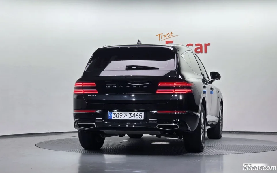 Genesis GV80 2.5T 2WD 2023 — миниатюра 4