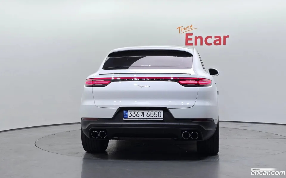Porsche Cayenne 3.0 2023 — thumbnail 4